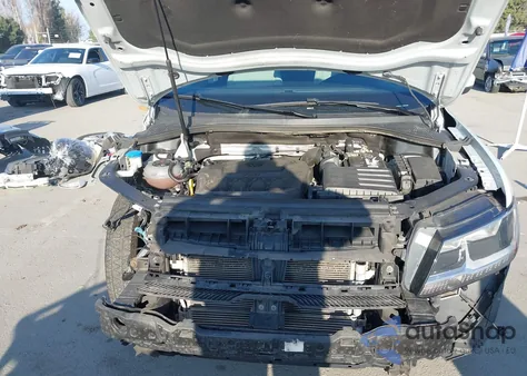 2018 Volkswagen Tiguan 2.0T S z USA, uszkodzony, nr VIN 3VV0B7AX0JM025608